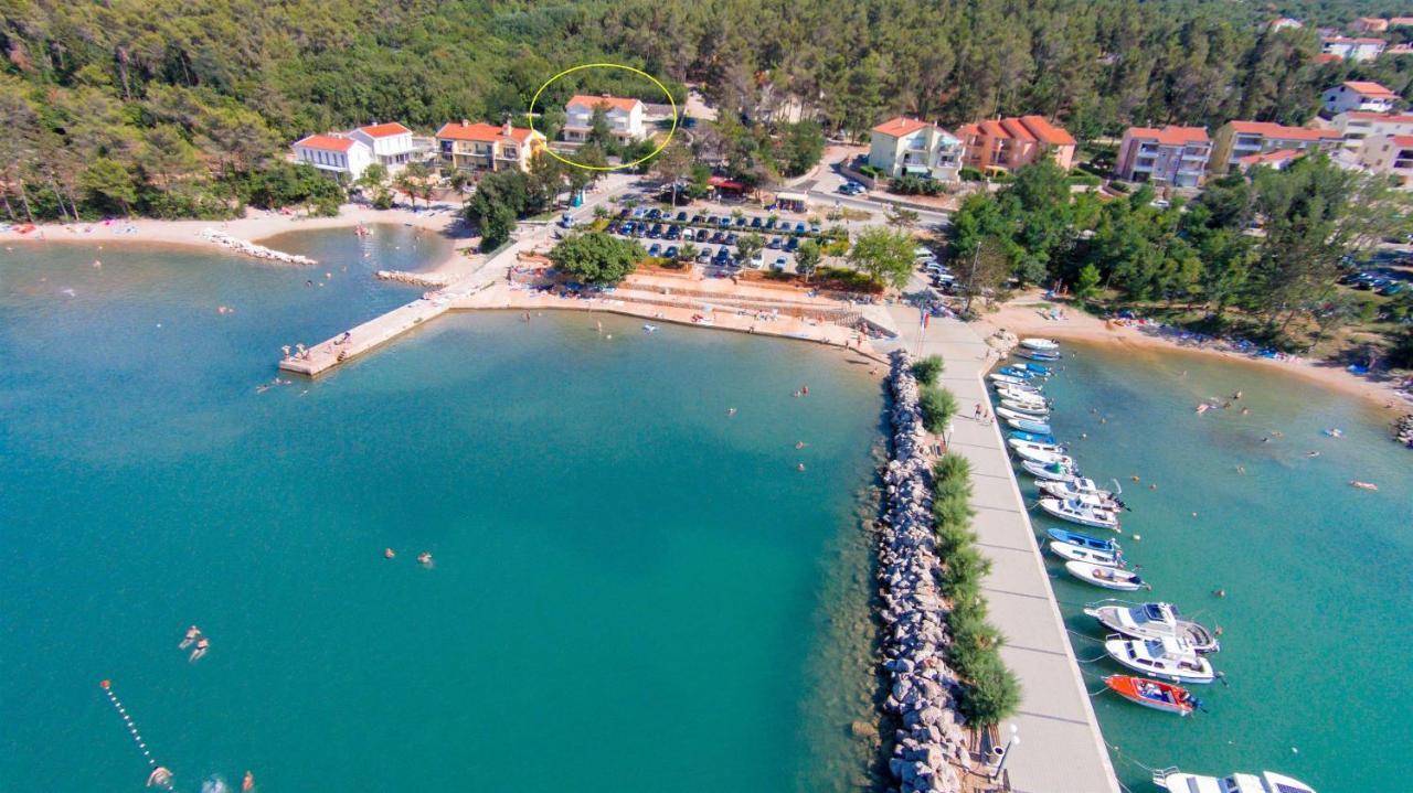 Apartments Sucic Iva I Tea Соліне Екстер'єр фото